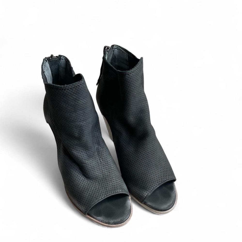 Dolce Vita Blue Ankle Booties
